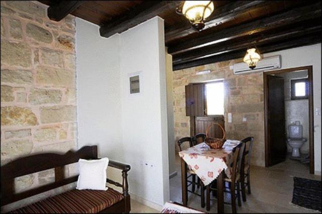 Esperides Stone Houses Palekastro Exterior foto